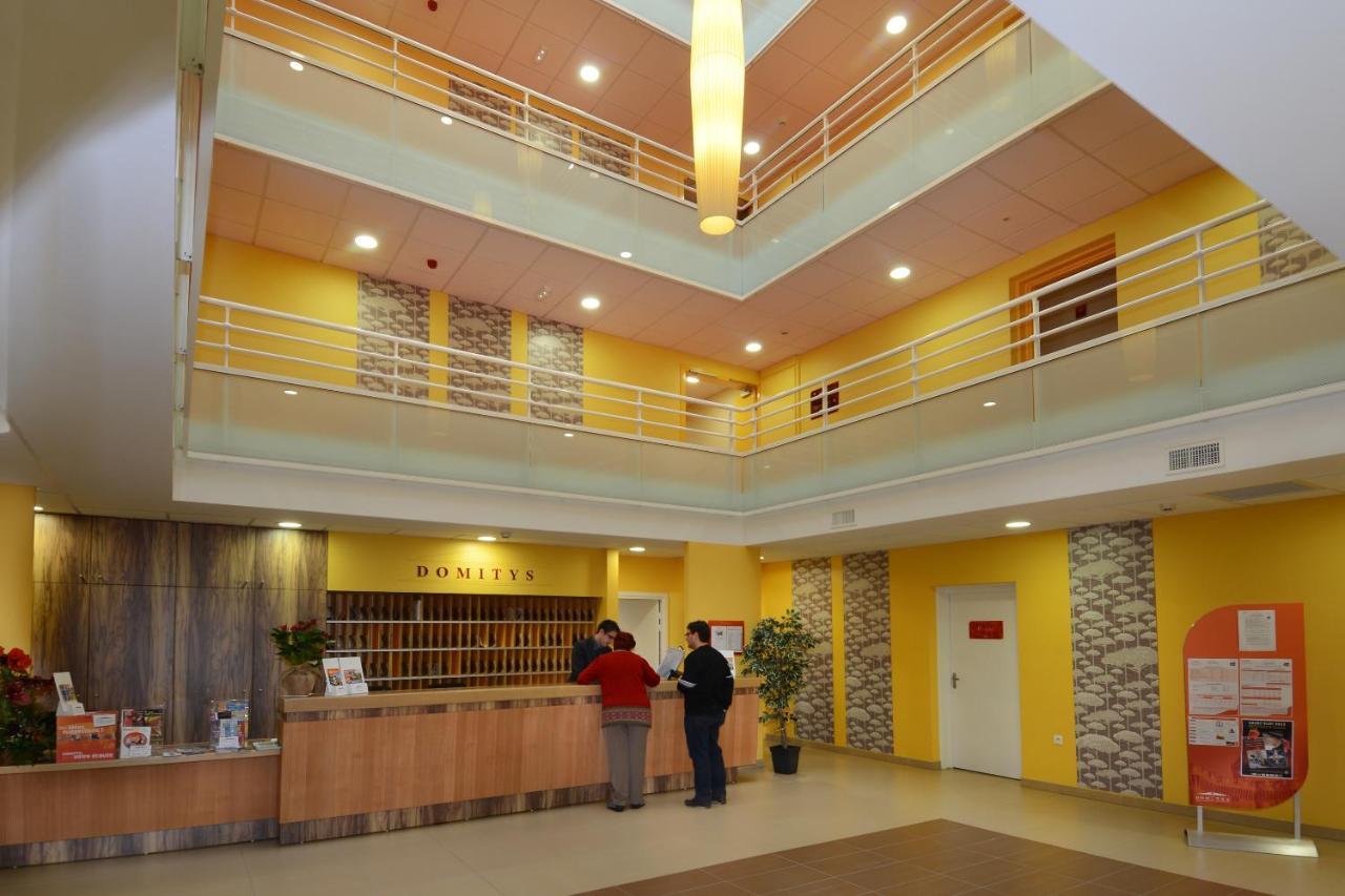 Domitys Les Tours D'Or Aparthotel Περπινιάν Εξωτερικό φωτογραφία