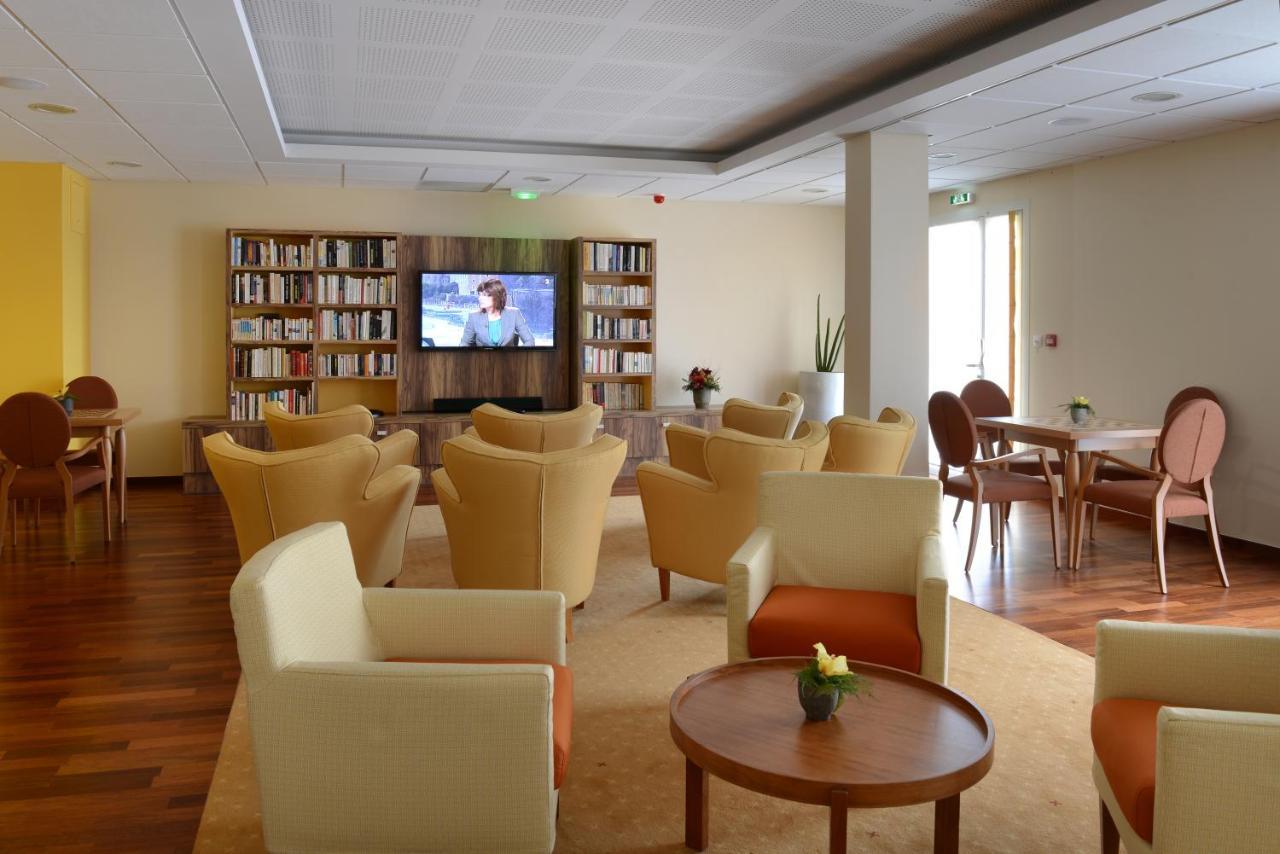 Domitys Les Tours D'Or Aparthotel Περπινιάν Εξωτερικό φωτογραφία